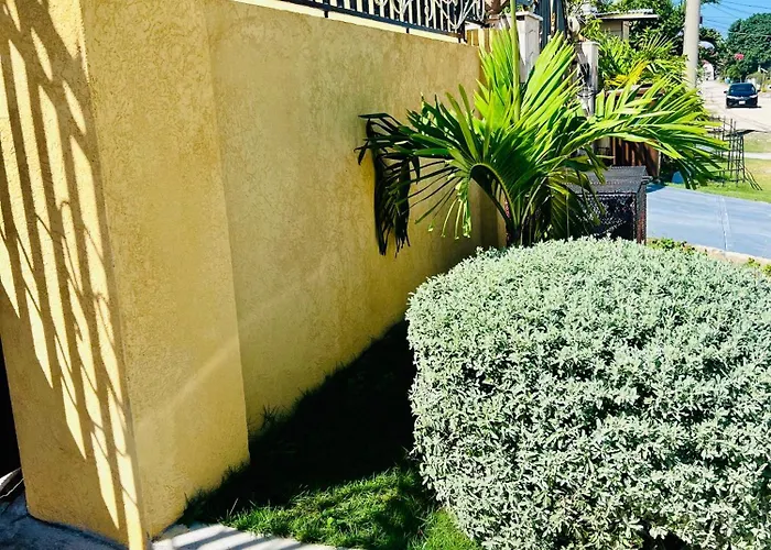 Holiday home Olive Breeze Ii